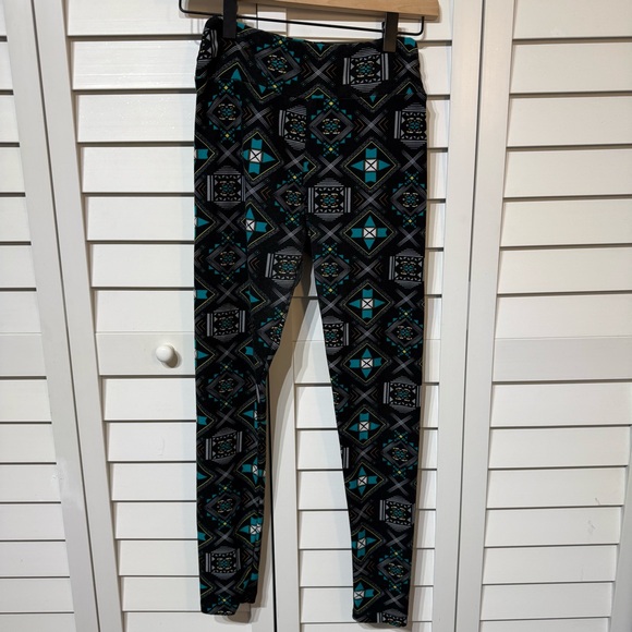 Lularoe Leggings OS Black Gray Teal White Aztec Tribal Southwest VTG 2016 Rare - Picture 3 of 7